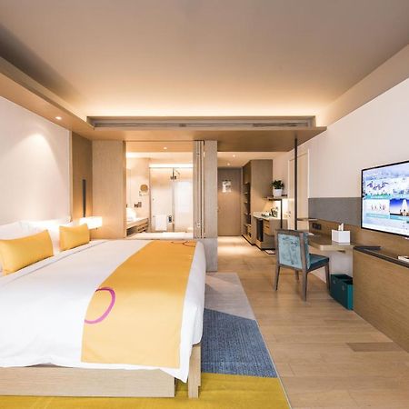 Club Med Joyview Golden Coast Hotel Qinhuangdao Exterior photo